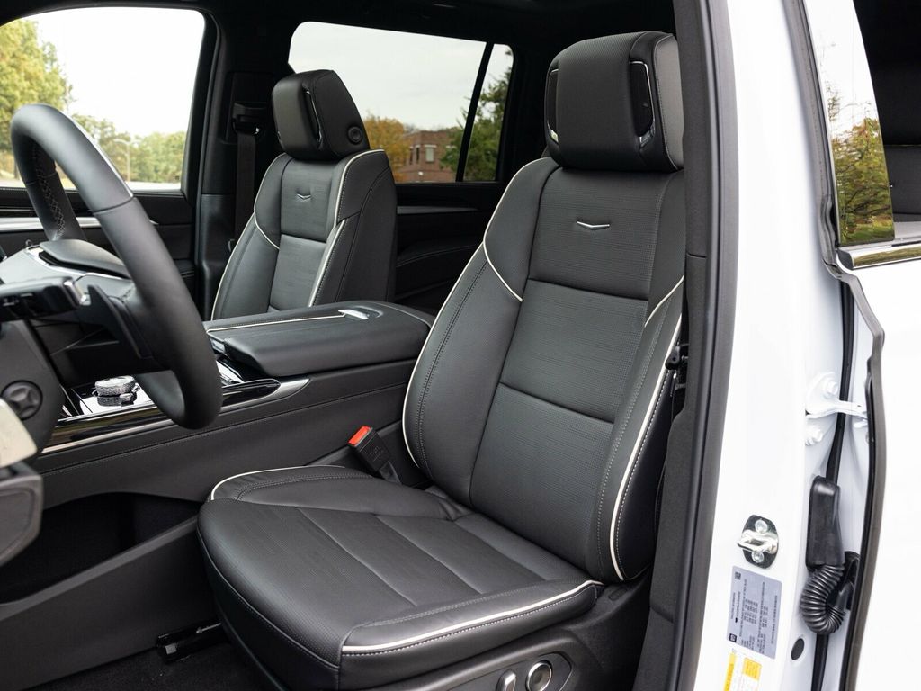 2026 Cadillac Escalade ESV ESV SPORT, TOURING PACKAGE, POWER OPEN/CLOSE DOORS - 22943426 - 27