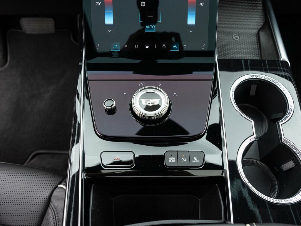 2026 Cadillac Escalade ESV ESV SPORT, TOURING PACKAGE, POWER OPEN/CLOSE DOORS - 22943426 - 42