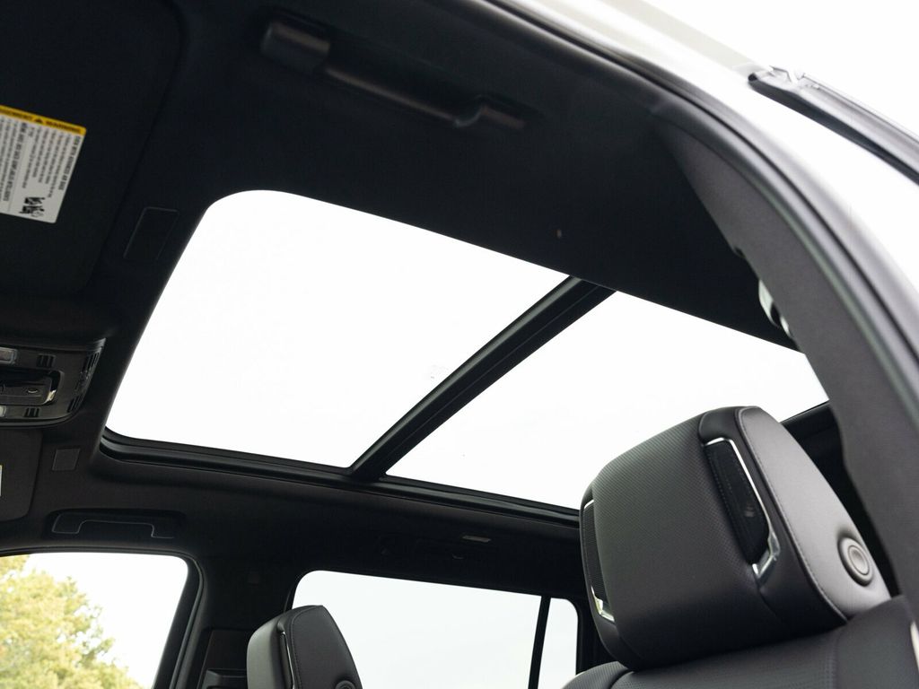 2026 Cadillac Escalade ESV ESV SPORT, TOURING PACKAGE, POWER OPEN/CLOSE DOORS - 22943426 - 49