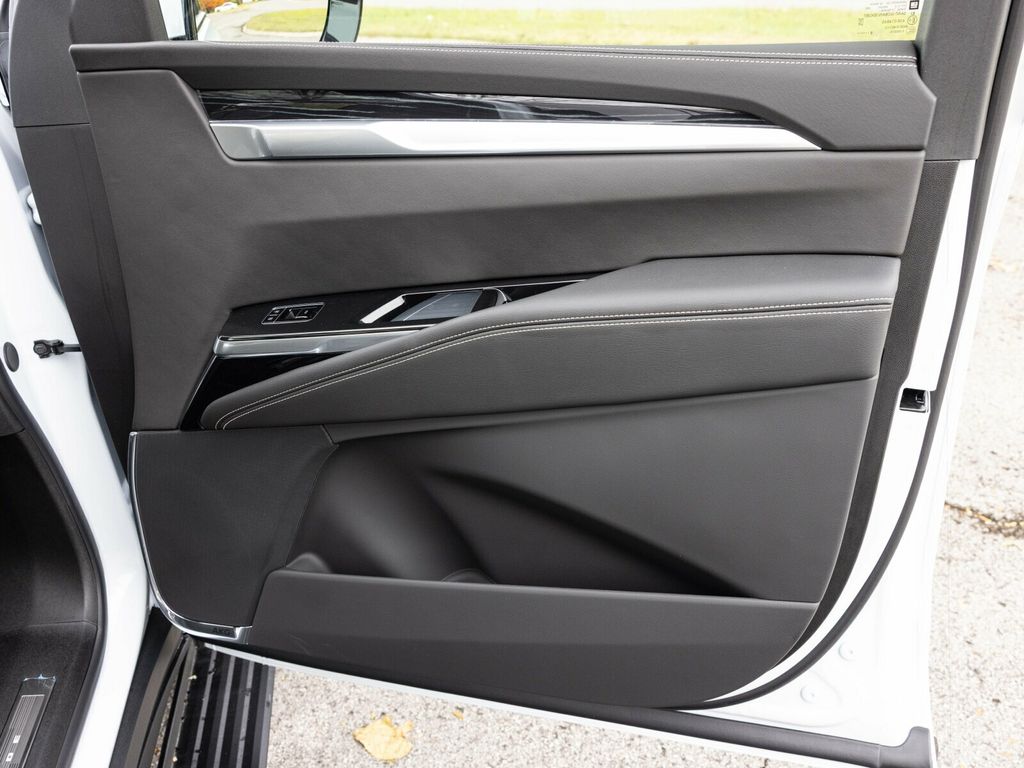 2026 Cadillac Escalade ESV ESV SPORT, TOURING PACKAGE, POWER OPEN/CLOSE DOORS - 22943426 - 73