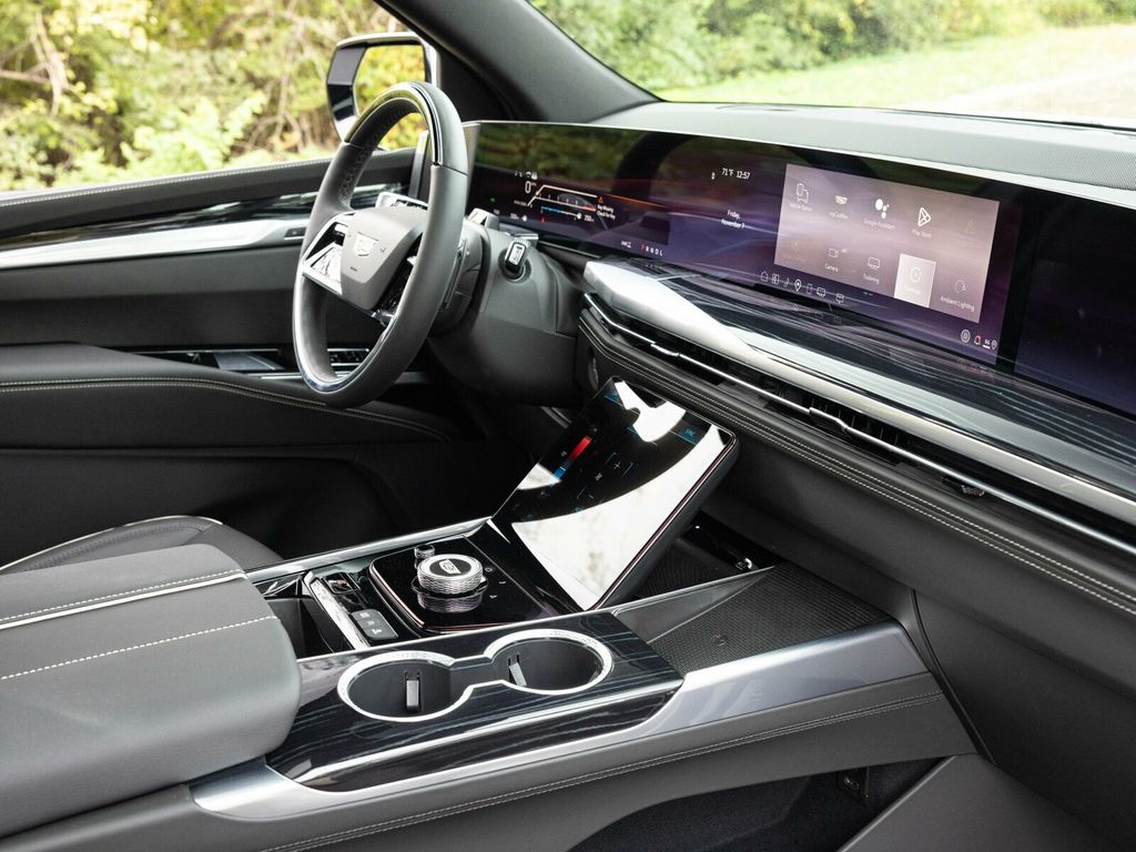 2026 Cadillac Escalade ESV ESV SPORT, TOURING PACKAGE, POWER OPEN/CLOSE DOORS - 22943426 - 76