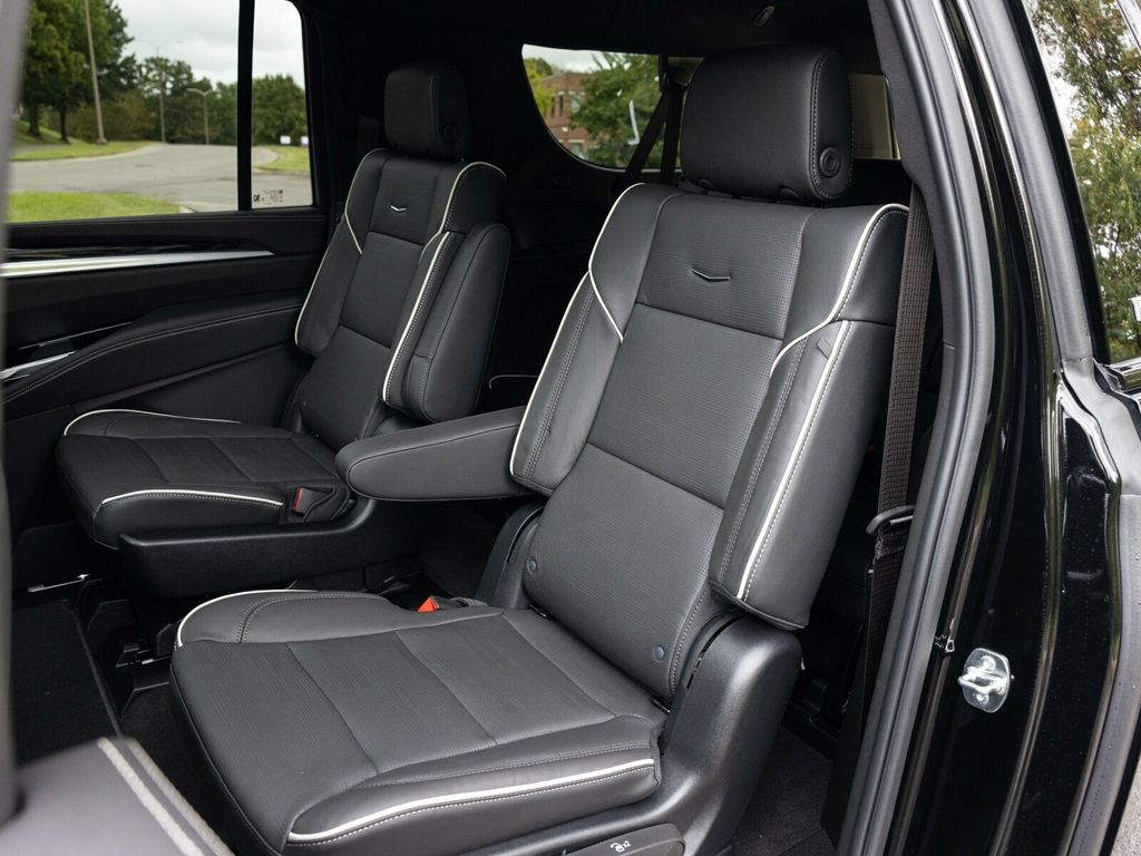 2026 Cadillac Escalade ESV ESV SPORT, TOURING PACKAGE, POWER SOFT OPEN/CLOSE DOORS - 22937964 - 54