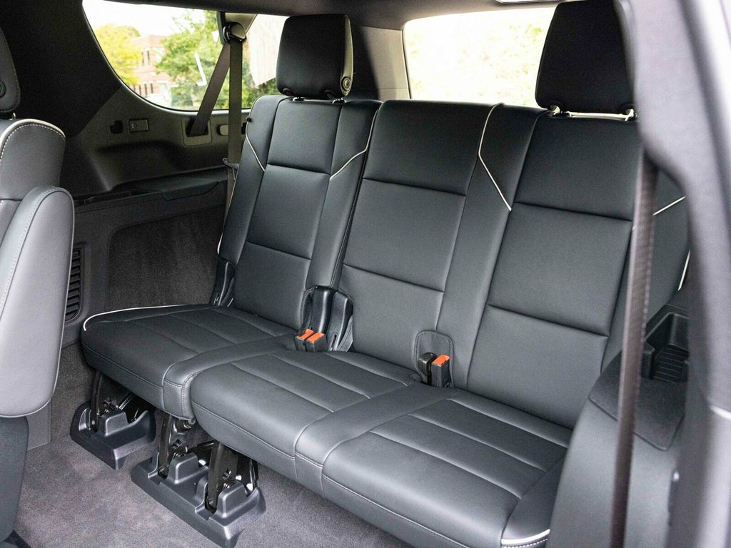 2026 Cadillac Escalade ESV ESV SPORT, TOURING PACKAGE, POWER SOFT OPEN/CLOSE DOORS - 22937964 - 56