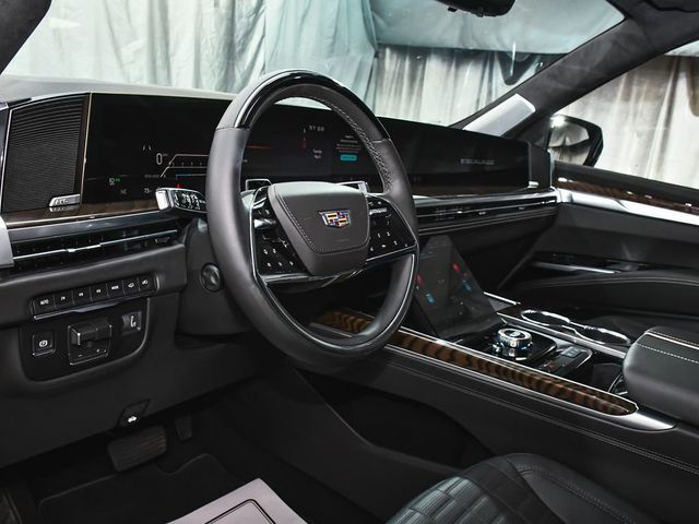 2026 Cadillac Escalade ESV Platinum Edition - 23020685 - 17