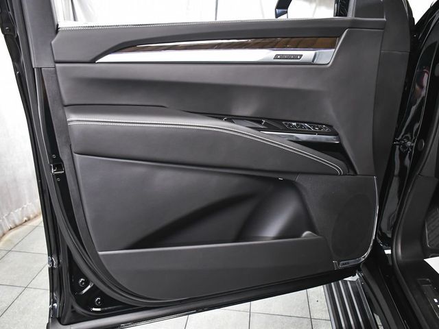 2026 Cadillac Escalade ESV Platinum Edition - 23020685 - 8