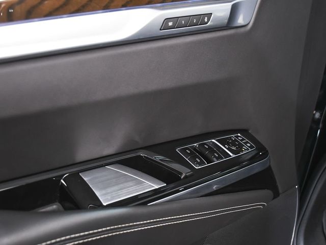 2026 Cadillac Escalade ESV Platinum Edition - 23030240 - 9