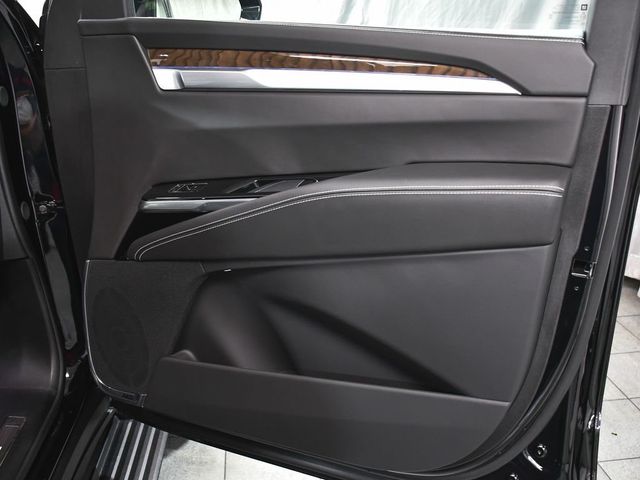2026 Cadillac Escalade ESV Platinum Edition - 23030240 - 14