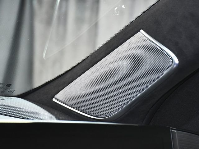 2026 Cadillac Escalade ESV Platinum Edition - 23030240 - 31