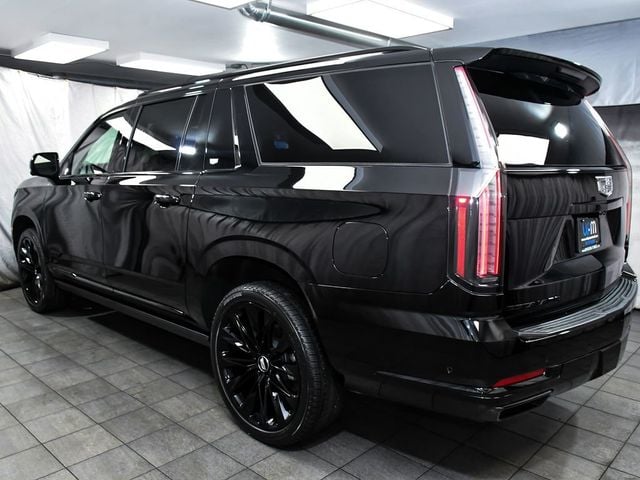 2026 Cadillac Escalade ESV Platinum Edition - 23030240 - 3