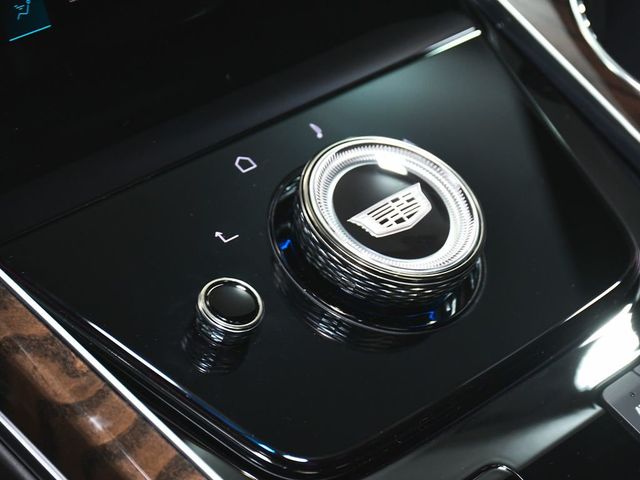 2026 Cadillac Escalade ESV Platinum Edition - 23030240 - 40