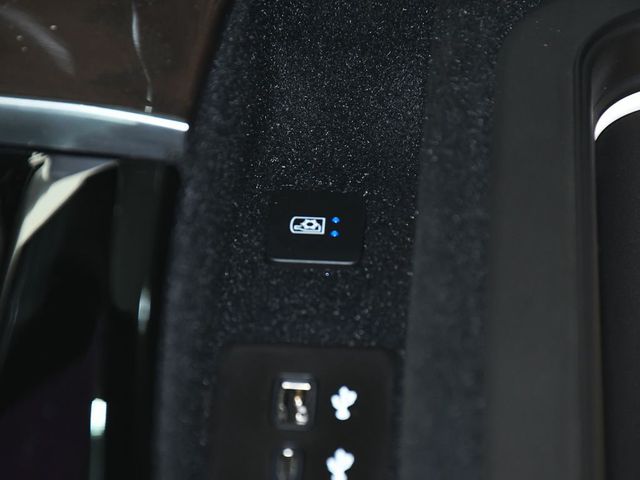 2026 Cadillac Escalade ESV Platinum Edition - 23030240 - 43