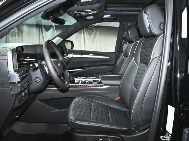 2026 Cadillac Escalade ESV Platinum Edition - 23030240 - 45