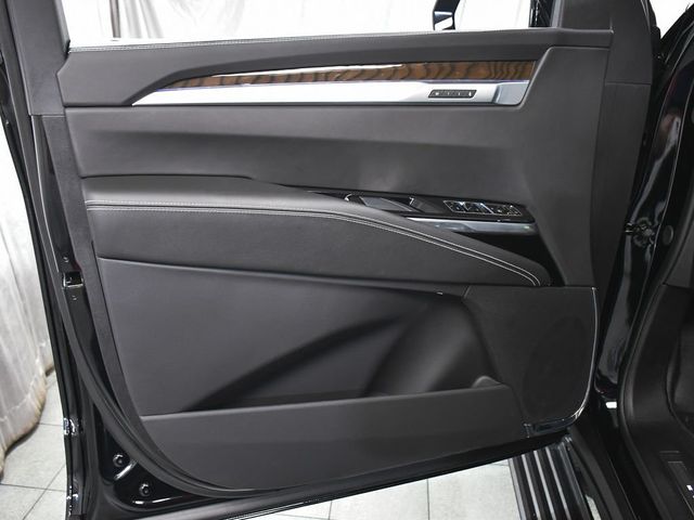 2026 Cadillac Escalade ESV Platinum Edition - 23030240 - 8