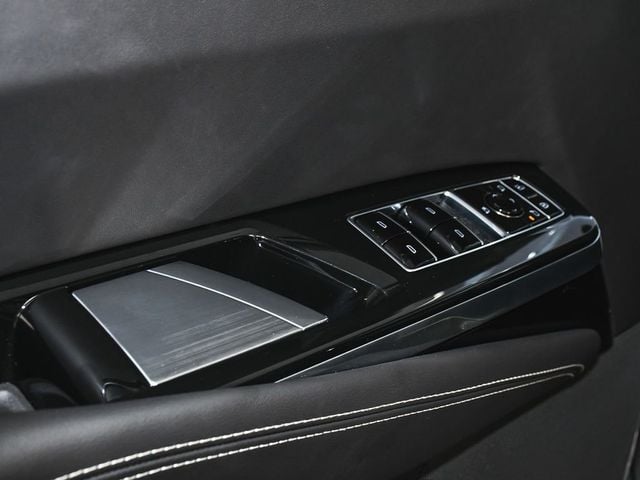 2026 Cadillac Escalade ESV Platinum Edition - 23050312 - 9