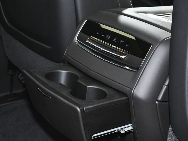 2026 Cadillac Escalade ESV Platinum Edition - 23050312 - 51
