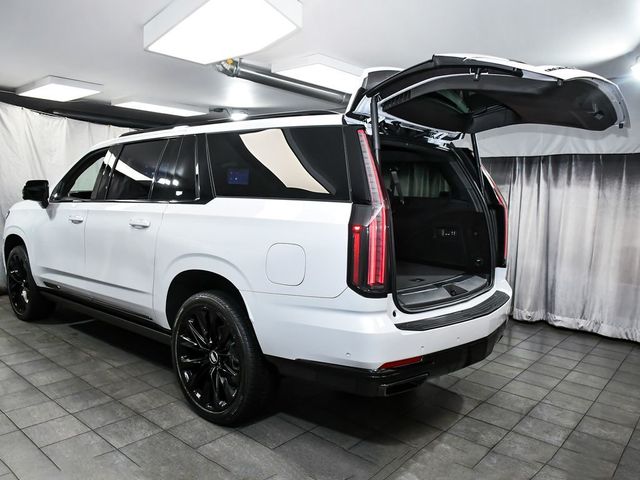 2026 Cadillac Escalade ESV Platinum Edition - 23050312 - 70