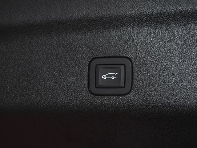 2026 Cadillac Escalade ESV Platinum Edition - 23050312 - 71