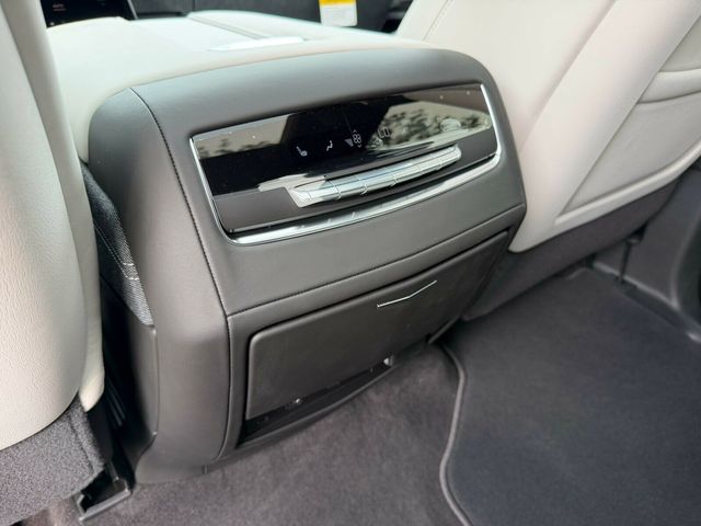 2026 Cadillac Escalade ESV Platinum Luxury/Heated&Cooled Massage Seats/Heads Up Display/NAV - 23050727 - 23