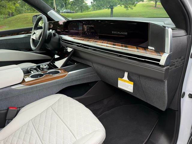 2026 Cadillac Escalade ESV Platinum Luxury/Heated&Cooled Massage Seats/Heads Up Display/NAV - 23050727 - 30