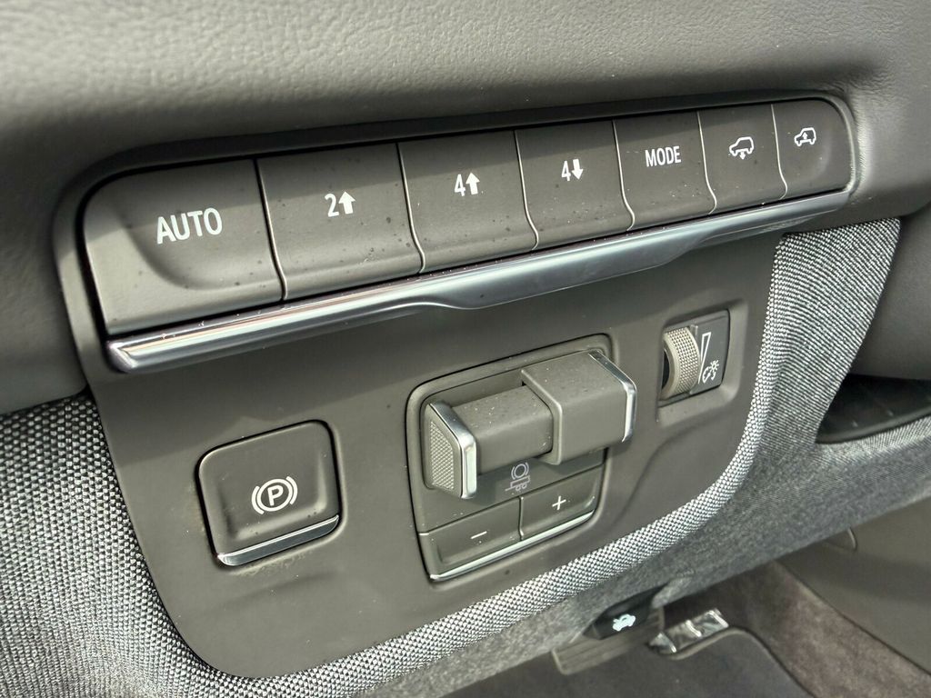 2026 Cadillac Escalade ESV Platinum Luxury/Heated&Cooled Massage Seats/Heads Up Display/NAV - 23050727 - 39