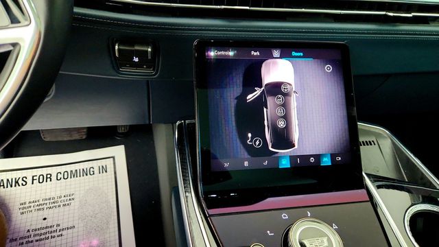 2026 Cadillac Escalade IQ AWD 4dr Premium Luxury w/ Executive Second Row Seating - 23084919 - 15