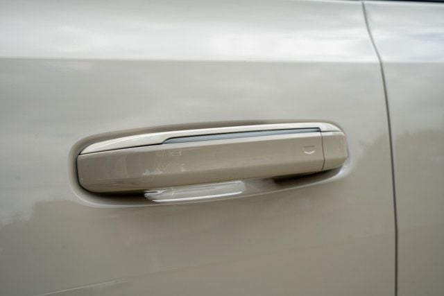 2026 Cadillac Escalade IQ MSRP$151220/PremiumSport/SuperCruise/Heated&CooledSeats/PanoRoof - 23054154 - 10