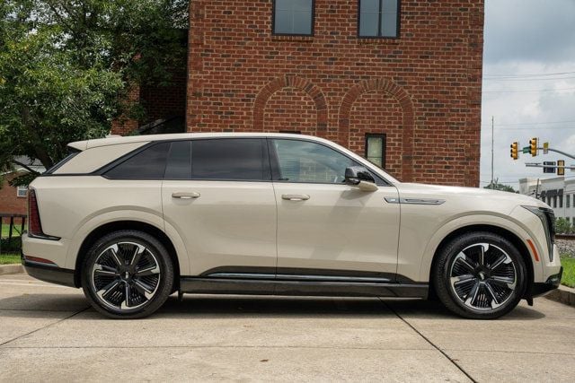 2026 Cadillac Escalade IQ MSRP$151220/PremiumSport/SuperCruise/Heated&CooledSeats/PanoRoof - 23054154 - 3