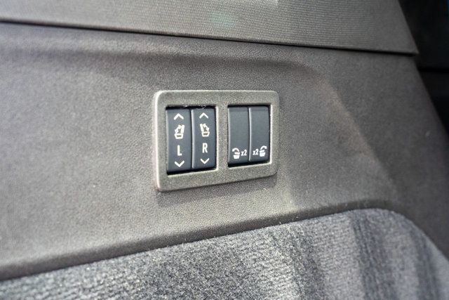 2026 Cadillac Escalade IQ MSRP$151220/PremiumSport/SuperCruise/Heated&CooledSeats/PanoRoof - 23054154 - 53