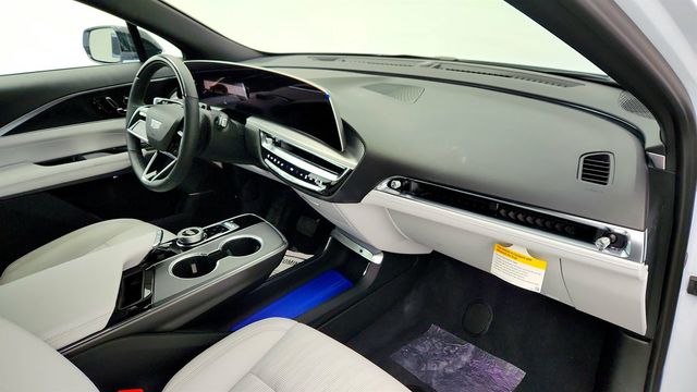 2026 Cadillac LYRIQ 4dr Sport - 23000910 - 23