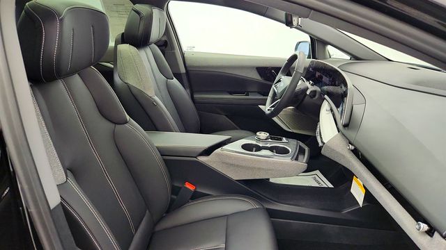 2026 Cadillac OPTIQ 4dr Luxury w/ Propulsion Electric Performance Dual-Motor AWD - 23015770 - 23