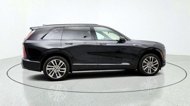 2026 Cadillac VISTIQ AWD 4dr Sport w/ Captain's Chairs - 23079551 - 3