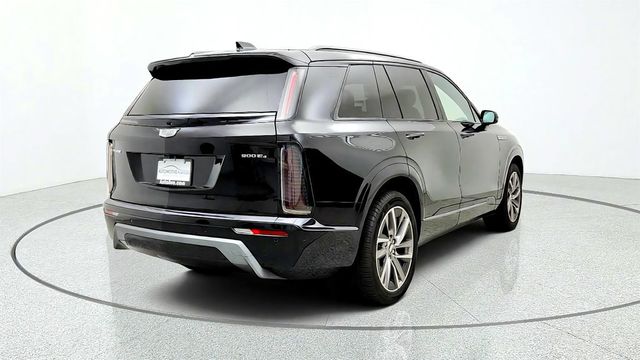 2026 Cadillac VISTIQ AWD 4dr Sport w/ Captain's Chairs - 23079551 - 4