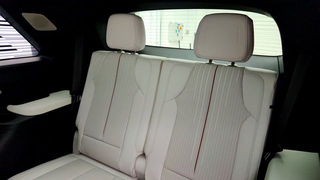 2026 Cadillac VISTIQ AWD 4dr Sport w/ Captain's Chairs - 23079551 - 25