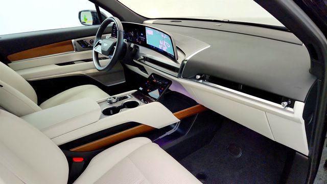 2026 Cadillac VISTIQ AWD 4dr Sport w/ Captain's Chairs - 23079551 - 29