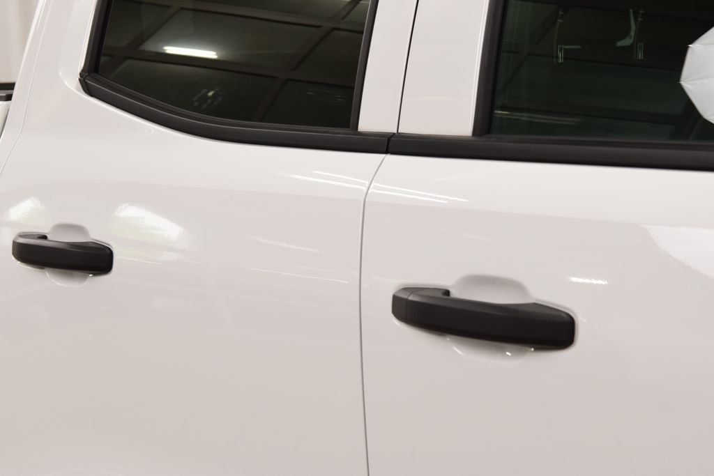 2026 Chevrolet Colorado 4WD Crew Cab WT - 23041616 - 16