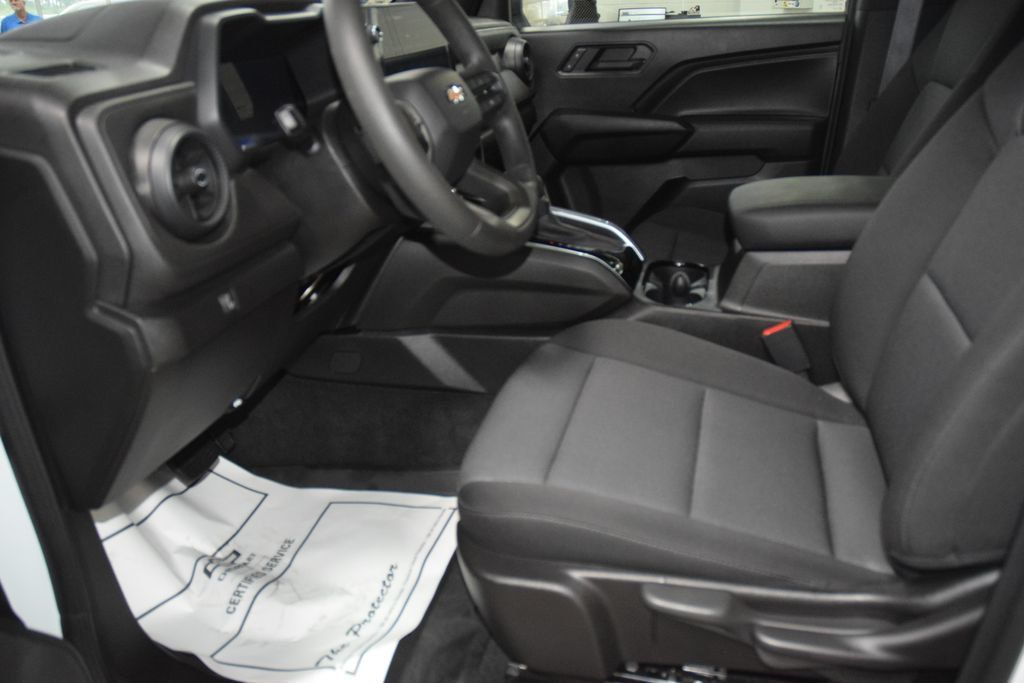 2026 Chevrolet Colorado 4WD Crew Cab WT - 23041616 - 36