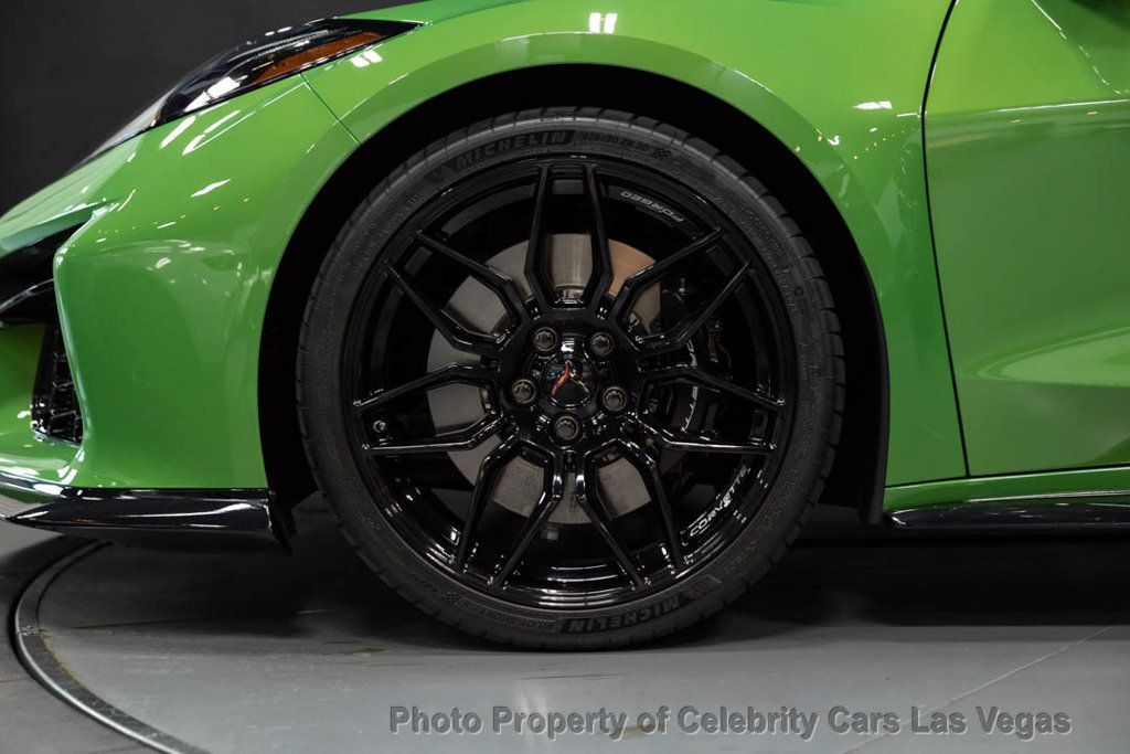 2026 Chevrolet Corvette Roswell Green Metallic  - 23071020 - 18