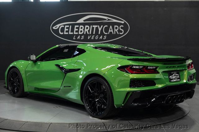 2026 Chevrolet Corvette Roswell Green Metallic  - 23071020 - 25