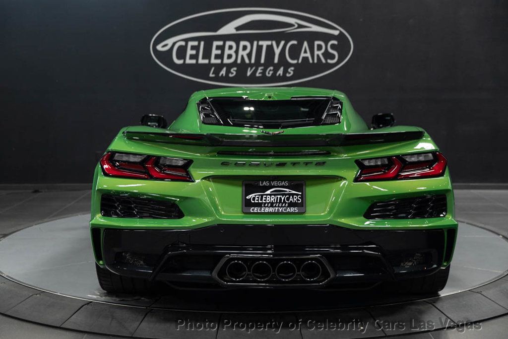 2026 Chevrolet Corvette Roswell Green Metallic  - 23071020 - 26