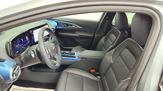 2026 Chevrolet Equinox EV 4dr LT2 w/ Convenience Package II - 23001320 - 17