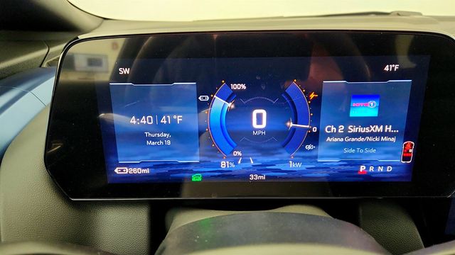 2026 Chevrolet Equinox EV AWD 4dr LT2 w/ 17.7'' Touchscreen & HD Surround Vision - 23000914 - 13