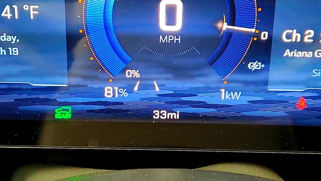 2026 Chevrolet Equinox EV AWD 4dr LT2 w/ 17.7'' Touchscreen & HD Surround Vision - 23000914 - 14