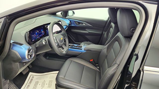 2026 Chevrolet Equinox EV AWD 4dr LT2 w/ 17.7'' Touchscreen & HD Surround Vision - 23000914 - 18