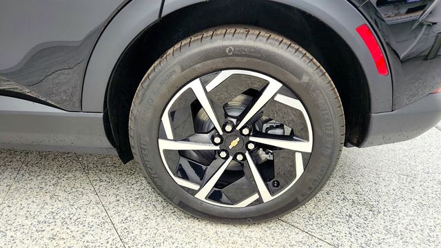 2026 Chevrolet Equinox EV AWD 4dr LT2 w/ 17.7'' Touchscreen & HD Surround Vision - 23000914 - 8