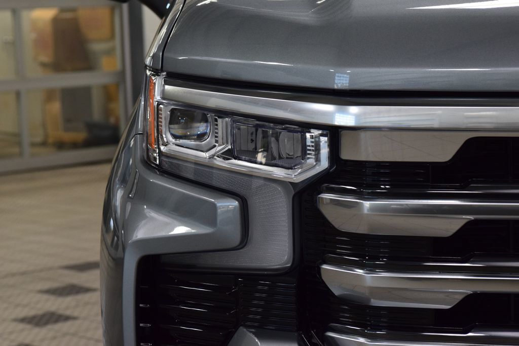 2026 Chevrolet Silverado 1500 1500 CREW HIGH COUNTRY * 6.2 V8 * LOADED * 1 OWNER - 23029384 - 9