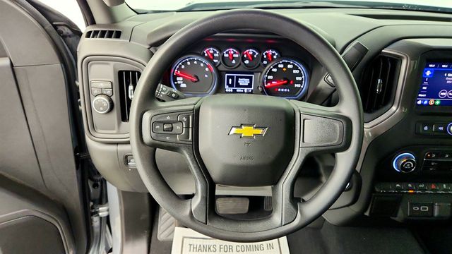 2026 Chevrolet Silverado 1500 2WD Crew Cab 147'' Custom w/ Turbomax Blackout Package - 23020190 - 11