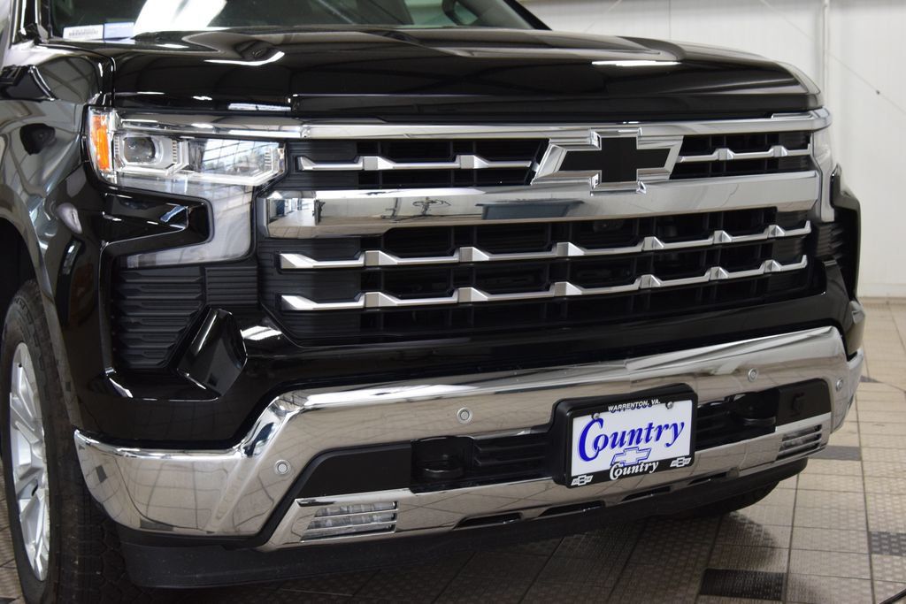 2026 Chevrolet Silverado 1500 4WD Crew Cab 147" LTZ - 23032370 - 10