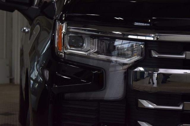 2026 Chevrolet Silverado 1500 4WD Crew Cab 147" LTZ - 23032370 - 11