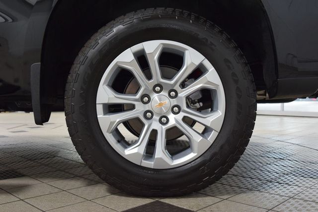 2026 Chevrolet Silverado 1500 4WD Crew Cab 147" LTZ - 23032370 - 25