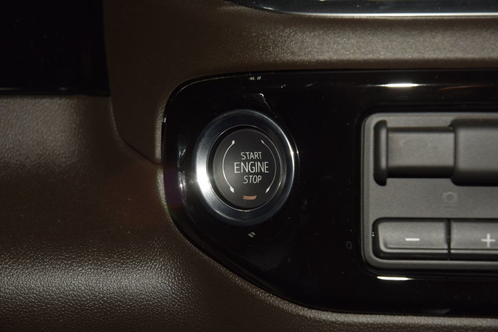2026 Chevrolet Silverado 1500 4WD Crew Cab 147" LTZ - 23032370 - 32